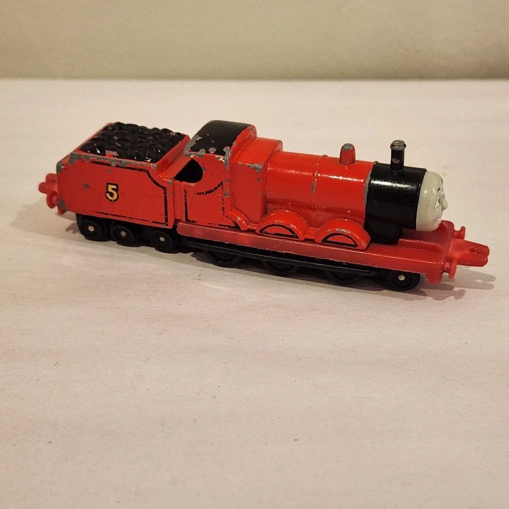 1987 ERTL Thomas the Train Friends - James Red #5 Tank Engine - Vintage